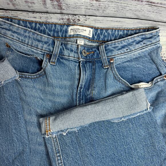 Abercrombie & Fitch Curve Love High Rise 90s Relaxed Jean 10XL - Picture 2 of 6